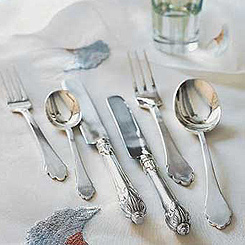 Verges Flatware